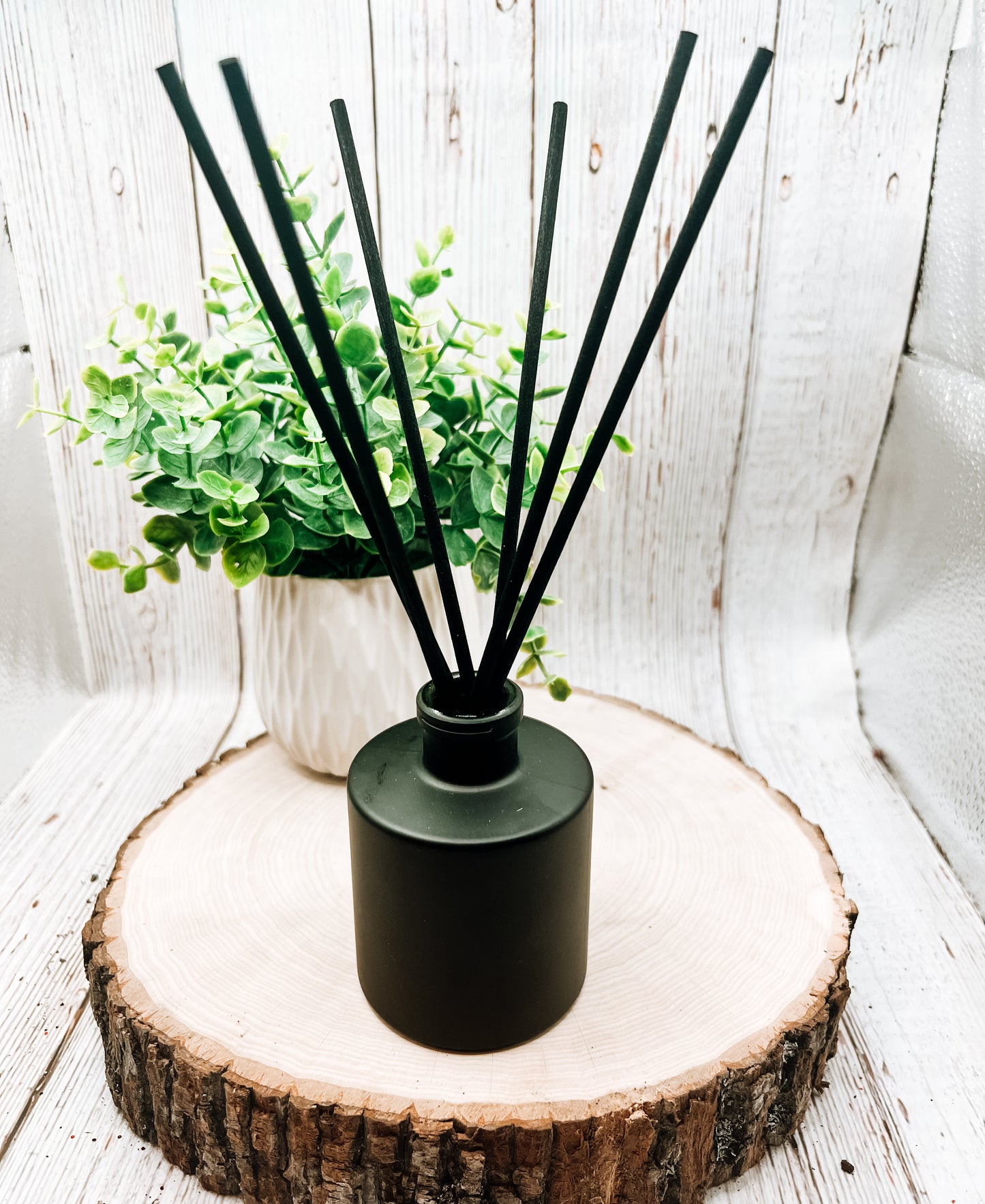 Black Fiber Diffuser Reeds
